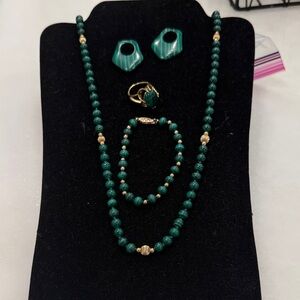Elegant Green Beaded Jewelry Set